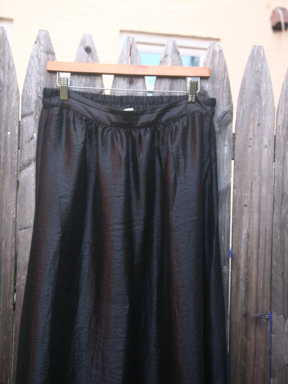 Size 10 (40EU) - RESERVED Poland Women's Black Taffeta Cocktail Party Maxi Skirt - Picture 3 of 9